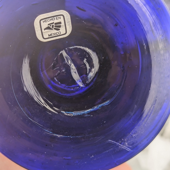 Vintage Hand Blown Wine Glasses Made in Mexico Set of four (4) - Picture 6 of 6